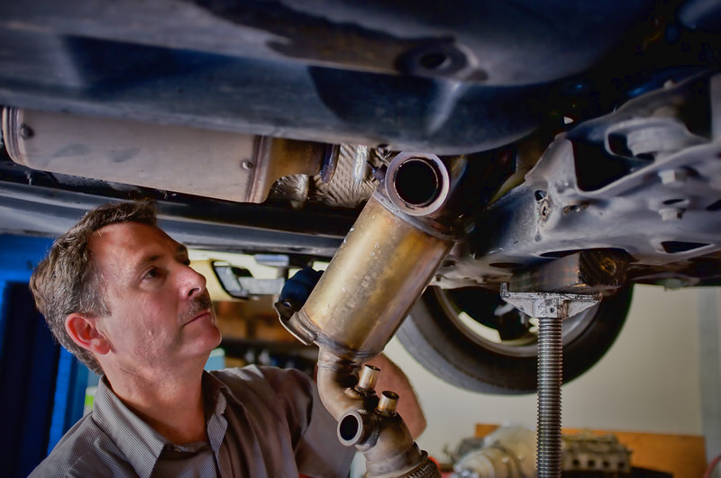 Volkswagen TDI particulate filter being replaced at Haik's German Autohaus